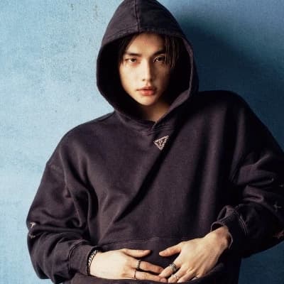 Hyunjin thumbnail