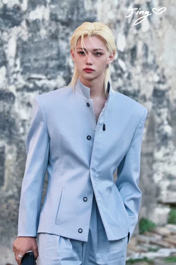 Lee Felix - Louis Vuitton thumbnail