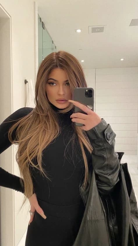 Kylie Jenner  thumbnail