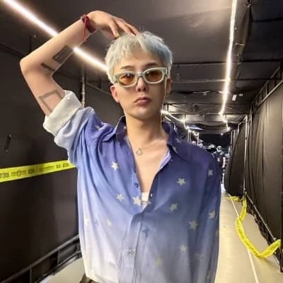 Kwon Jiyong (G-Dragon) thumbnail