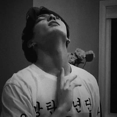 Jeon Jungkook thumbnail