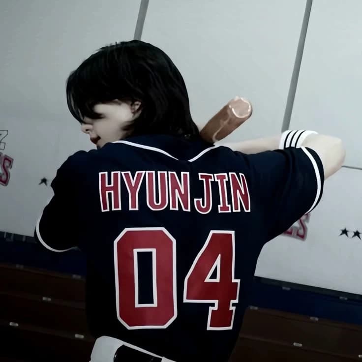 Hyunjin thumbnail