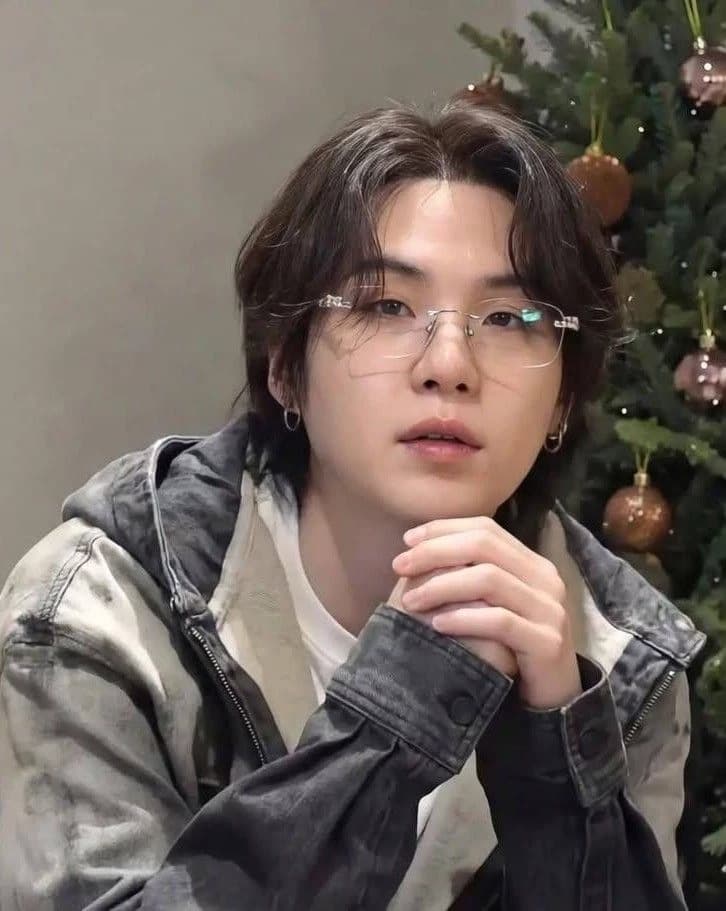 Yoongi. thumbnail