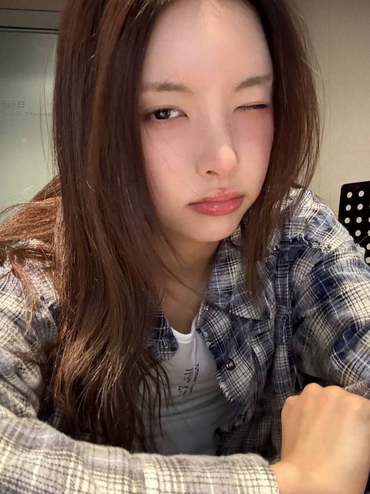 Noh Yunah thumbnail
