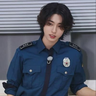 He thumbnail