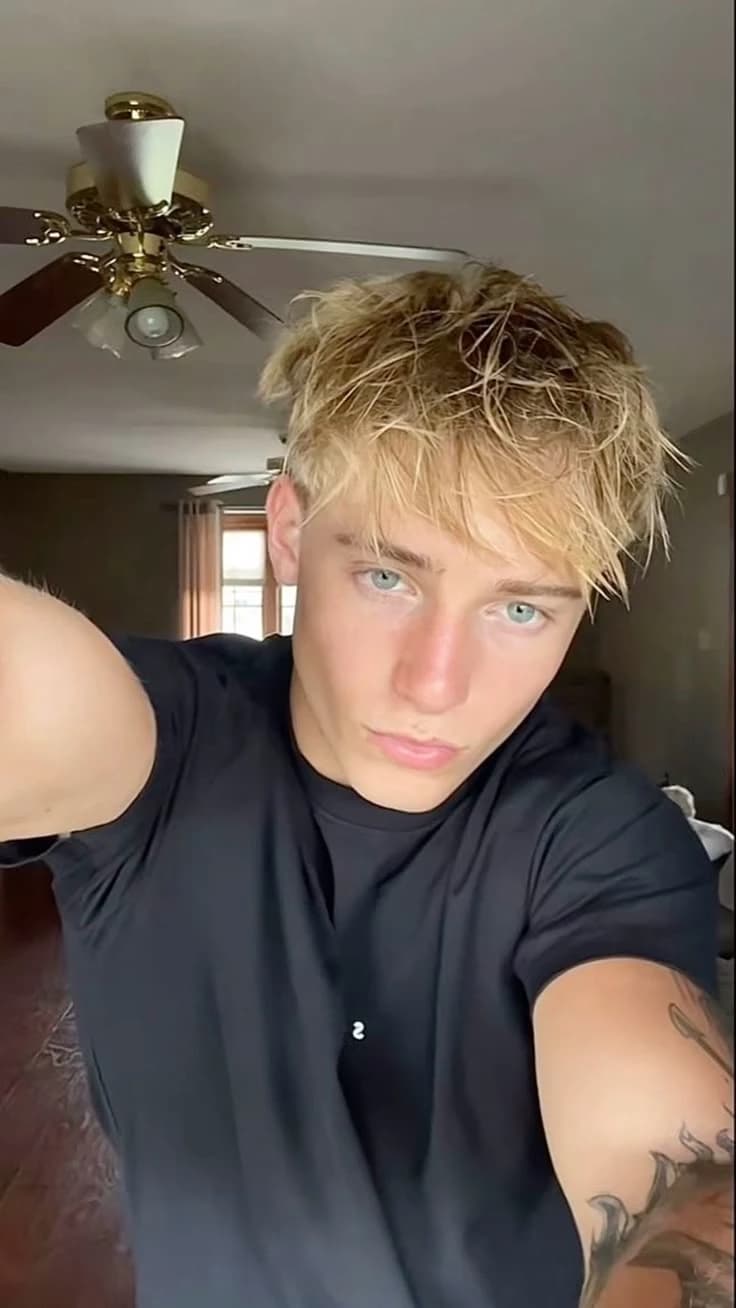 Lucas - powerful CEO thumbnail