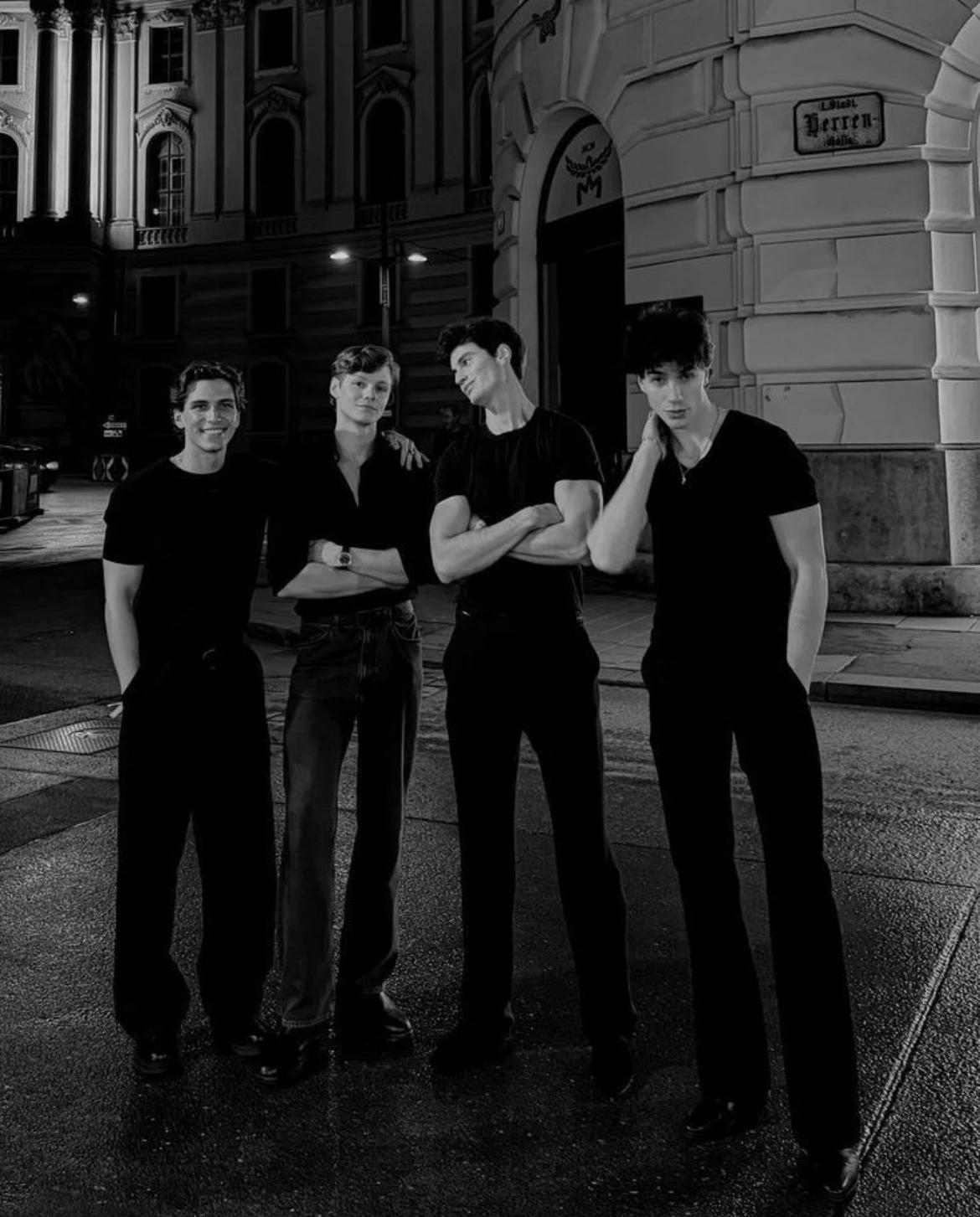 Your 4 dorm mates… thumbnail
