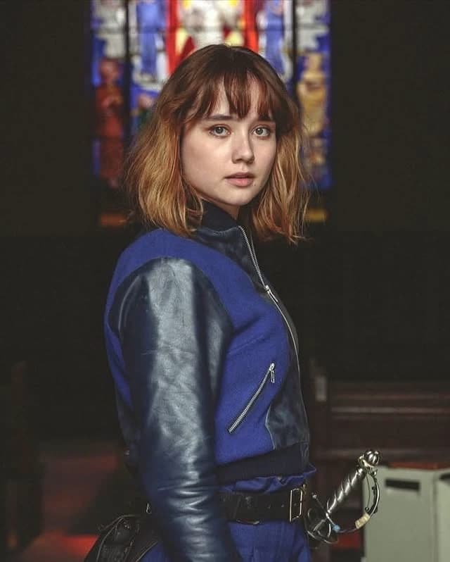 Lucy Carlyle thumbnail