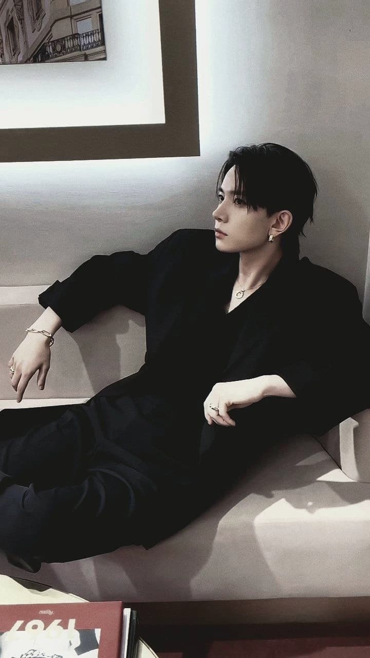 Heeseung  thumbnail