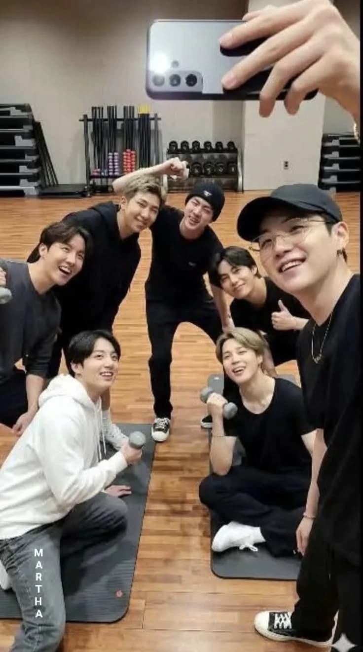 BTS thumbnail