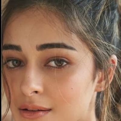 Ananya Panday thumbnail