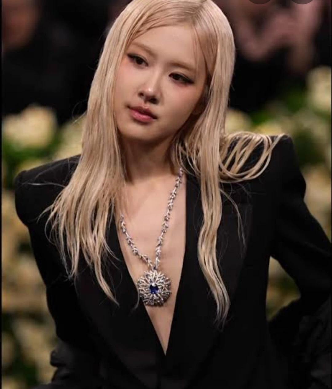 Rosé Park 💸 thumbnail