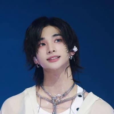 Hyunjin thumbnail