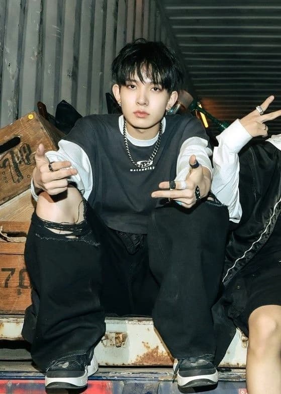 Heeseung thumbnail