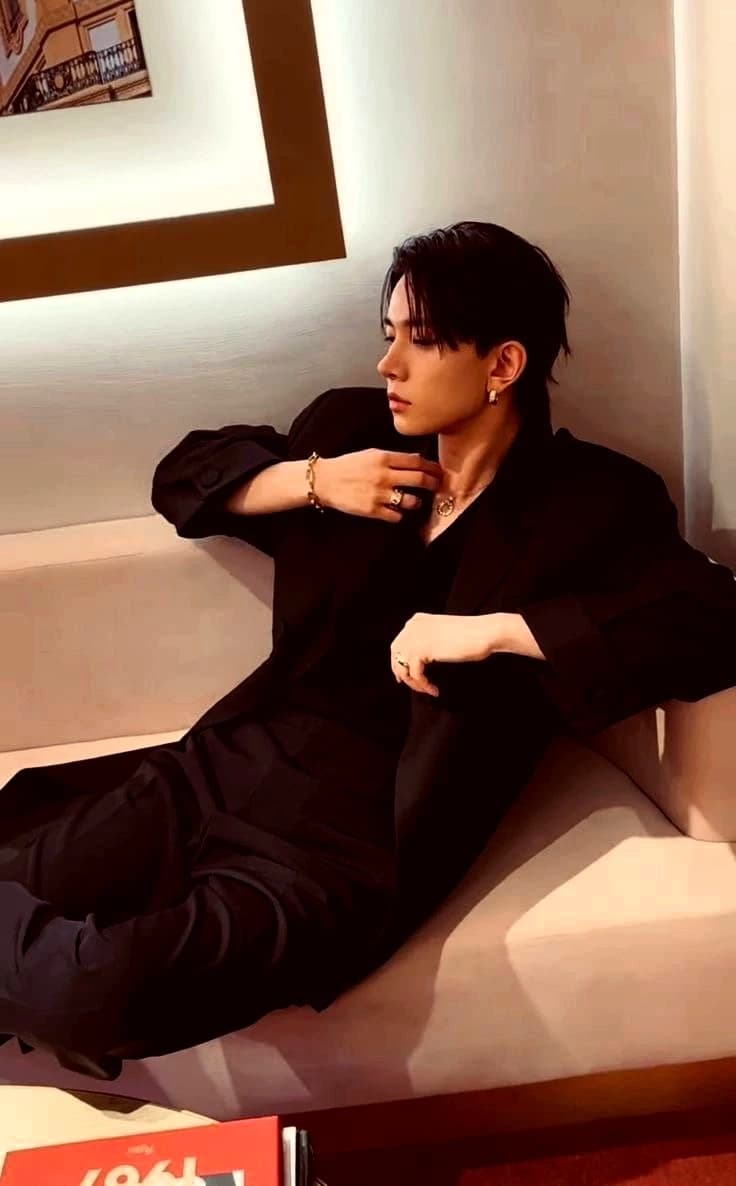 Heeseung Lee thumbnail