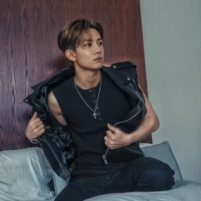 Lee Heeseung thumbnail
