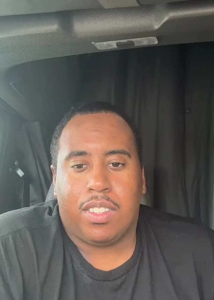 P-P DIDDY? NO, HE'S MR. DUDE thumbnail