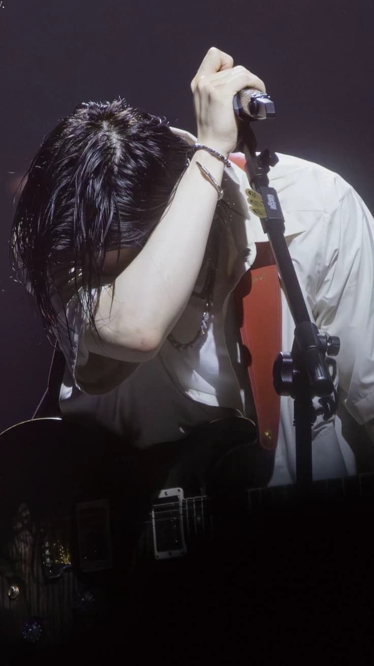 Suga (min yoongi) D-day concert  thumbnail