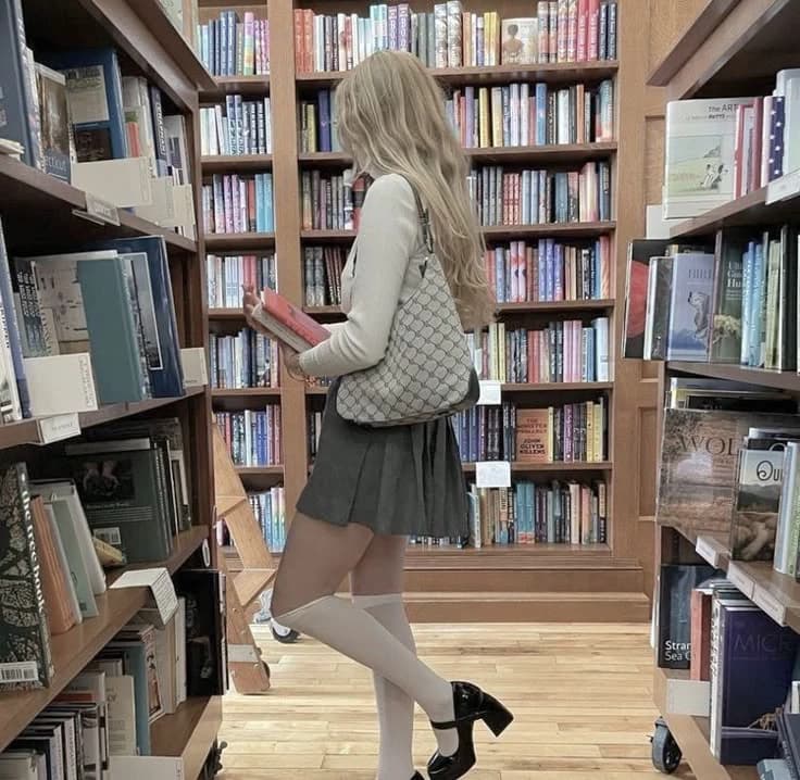 Eloise thumbnail
