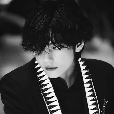 Kim Taehyung thumbnail