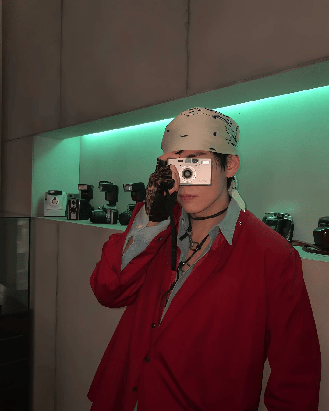 Taehyung - gay  thumbnail