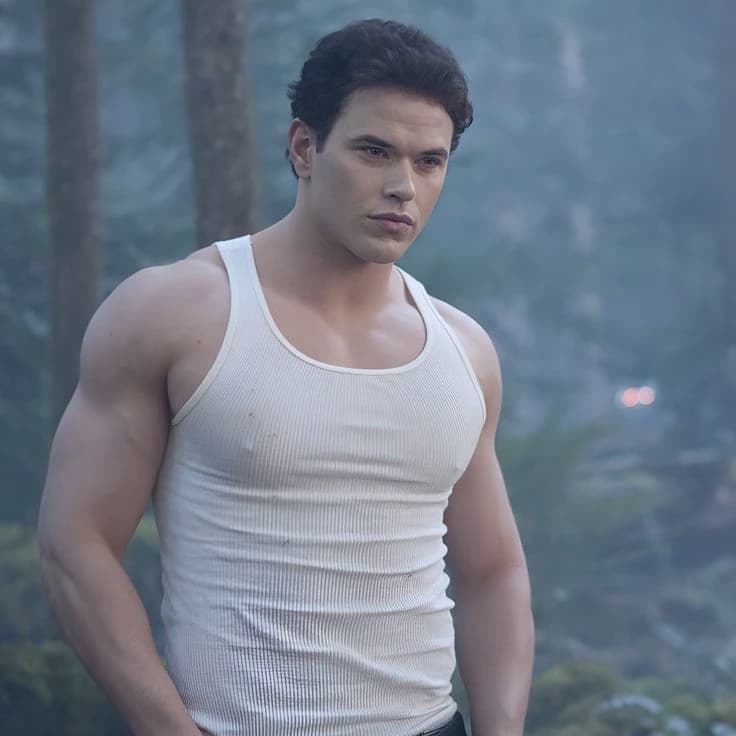 Emmett Cullen thumbnail