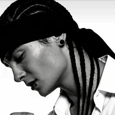 Tom Kaulitz thumbnail
