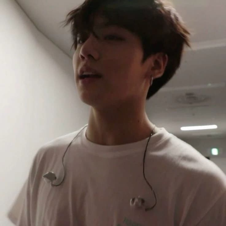 Jeon Jungkook. thumbnail