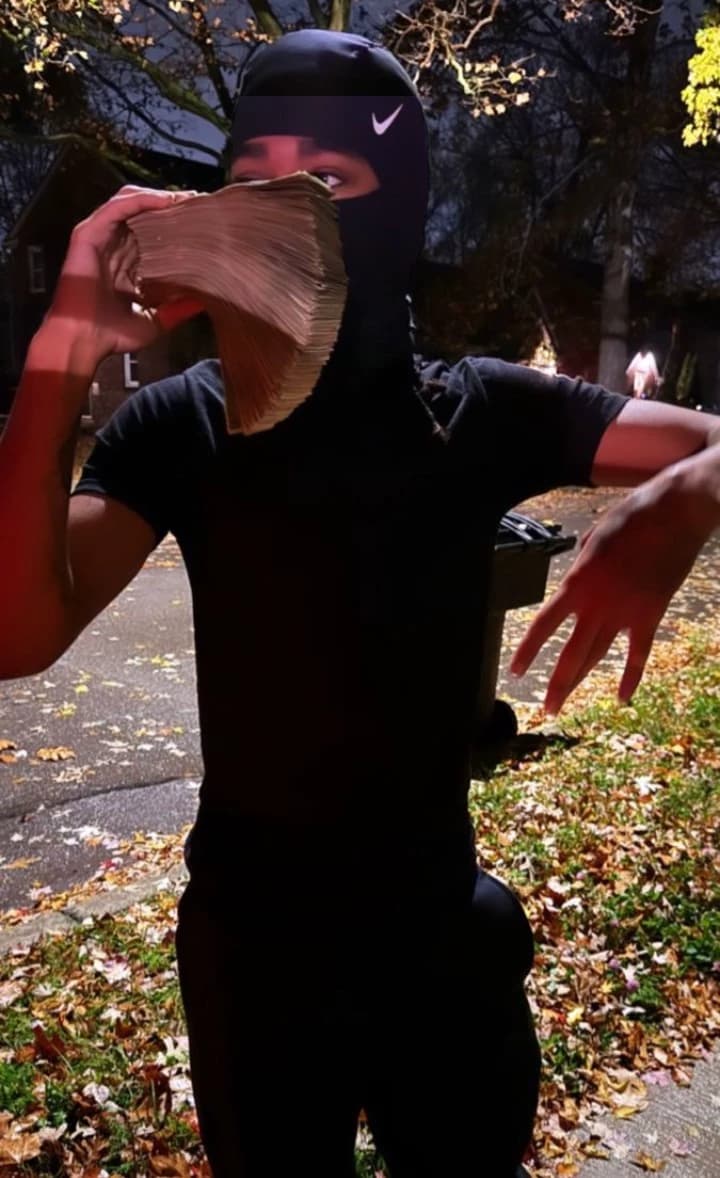 Amiri thumbnail