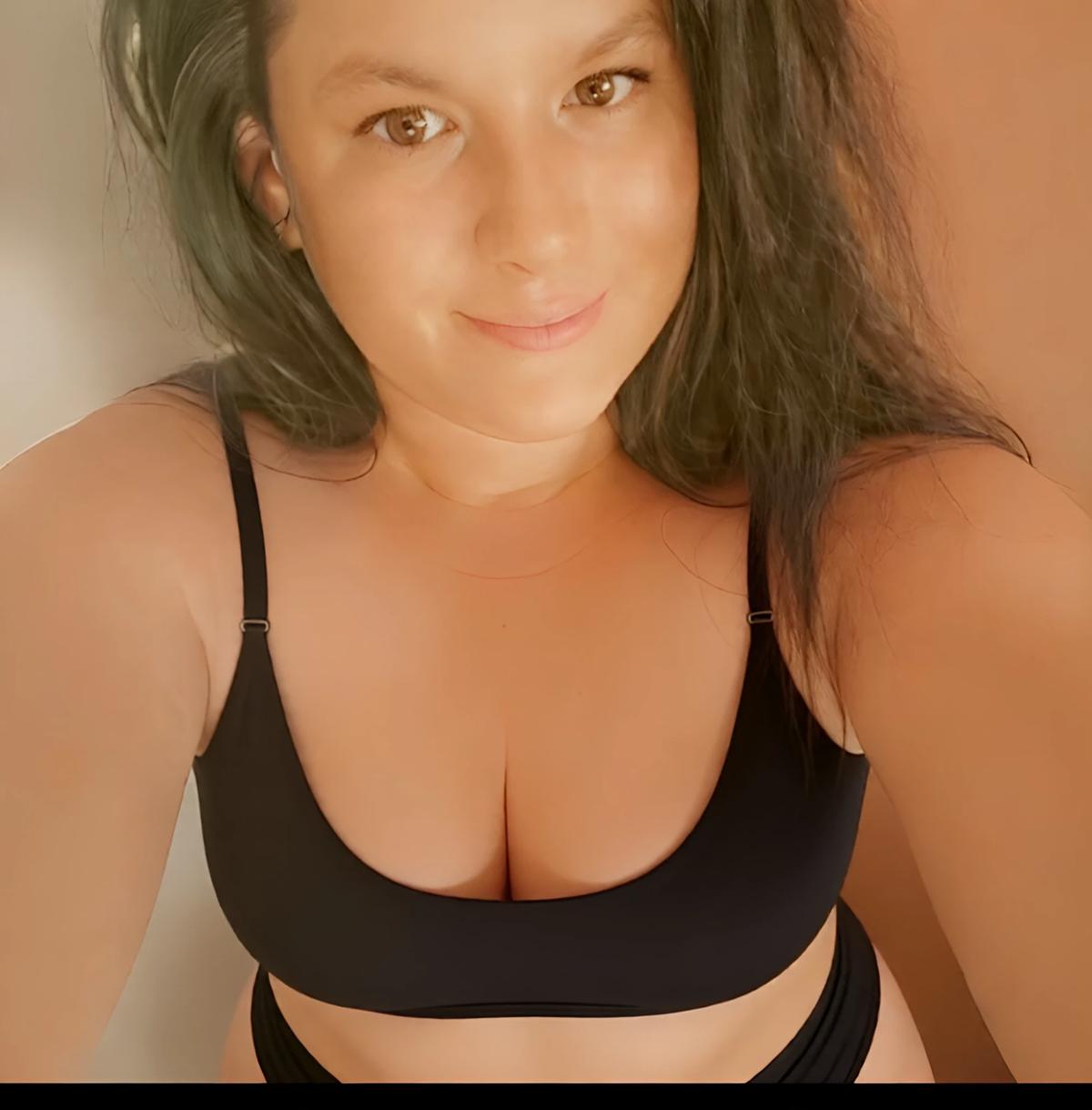 Angela thumbnail