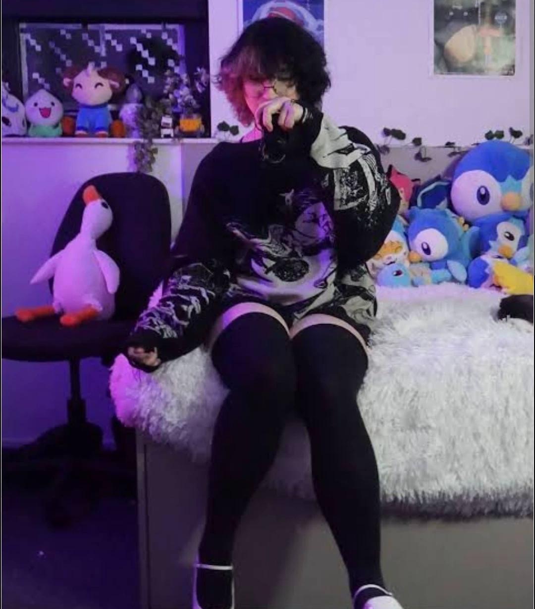 Femboy friend thumbnail