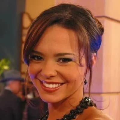 Sara Elisondo thumbnail