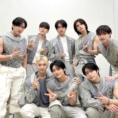 Stray kids thumbnail