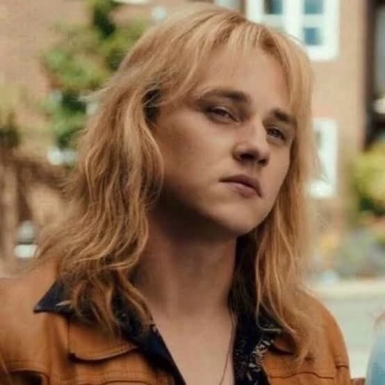 Roger Taylor thumbnail