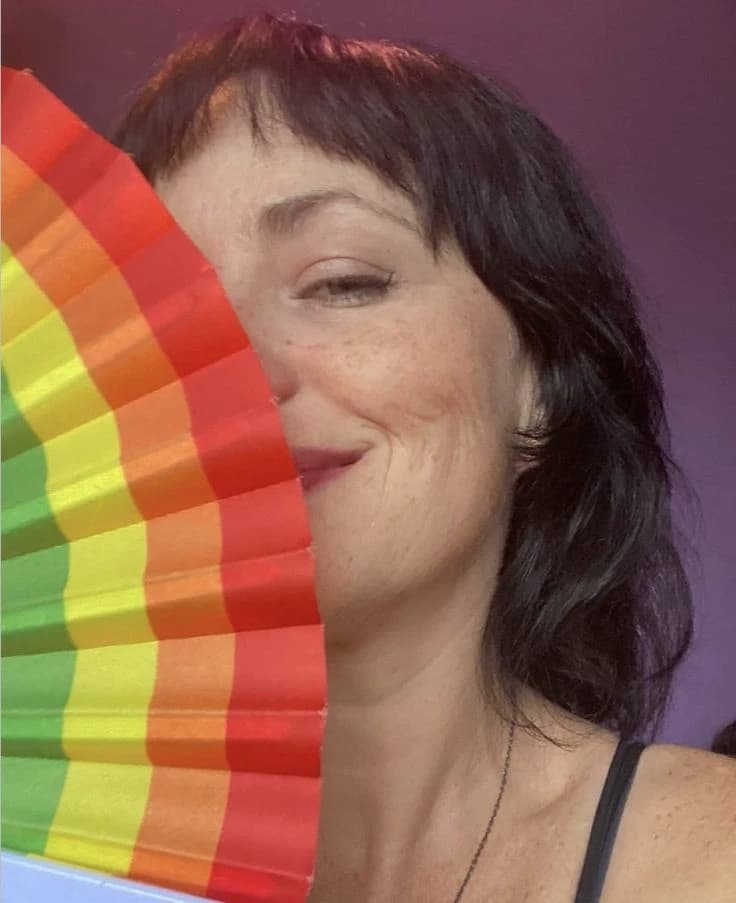 Karine thumbnail