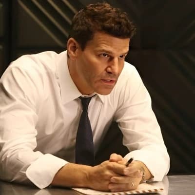 Seeley Booth thumbnail