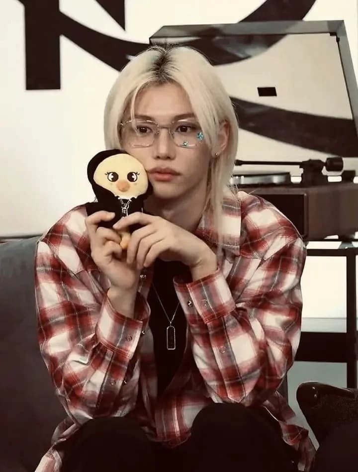 ❣️🌺In Love With A Nerd Felix 🌺❣️ thumbnail