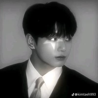 Jeon Jungkook thumbnail