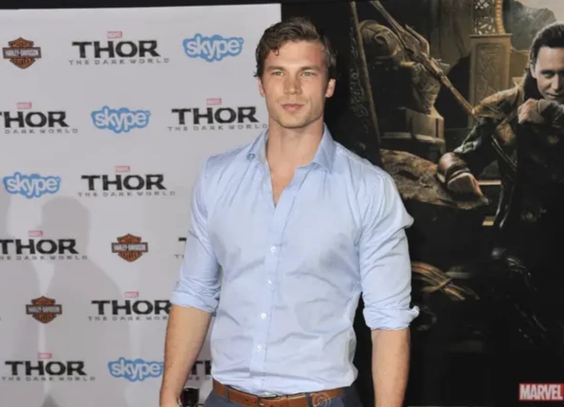 Derek Theler thumbnail