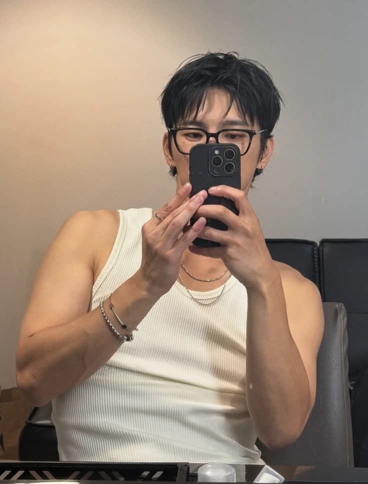 Seo in-guk - your work friend thumbnail