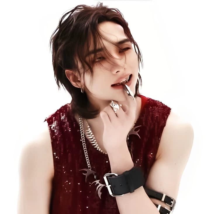 Hyunjin thumbnail