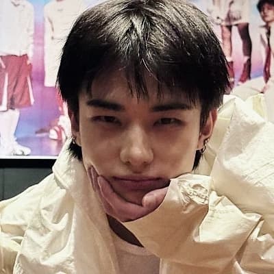 Hyunjin thumbnail