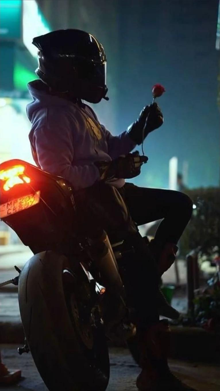 Alex BL/gay biker thumbnail