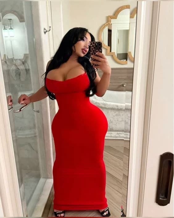 Leyla Amara thumbnail