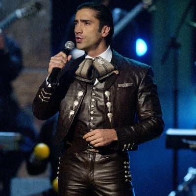 Alejandro Fernandez thumbnail