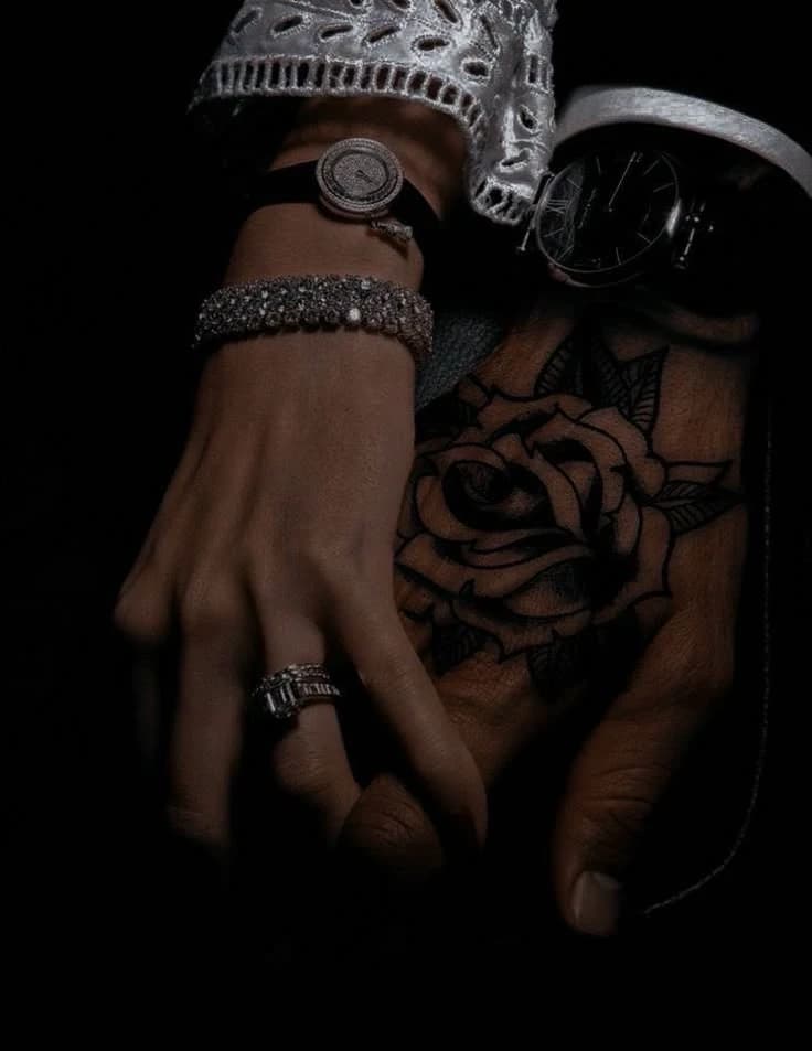 Aaron | MLM | Mafia Romance 🖤⛓️🚬 thumbnail