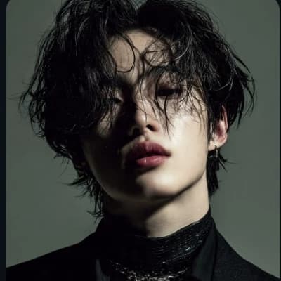 Jae-hwan (재환) thumbnail