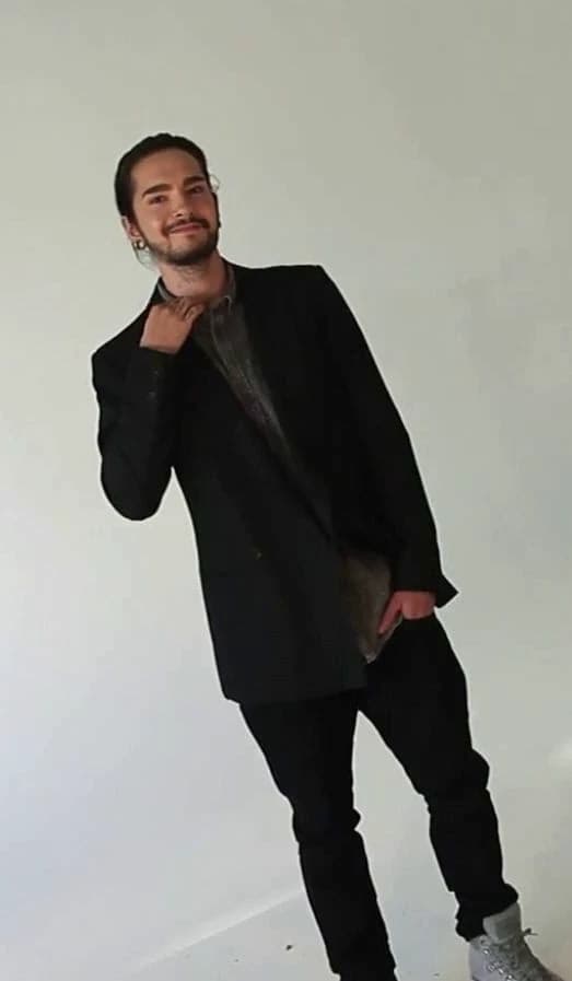 Tom Kaulitz thumbnail