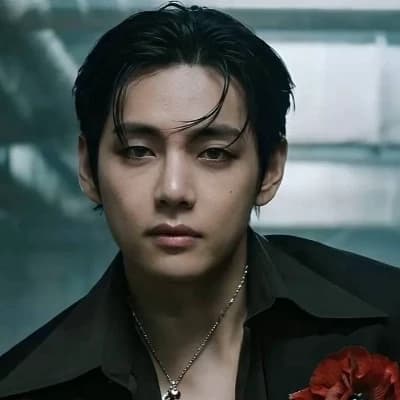 Kim Taehyung  thumbnail