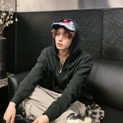 Lee Heeseung thumbnail